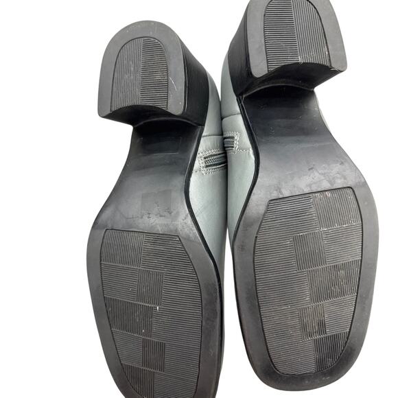 White Mt Frederick Gray Leather Side Zip Square Toe Ankle Boot Women 8 - Picture 7 of 9